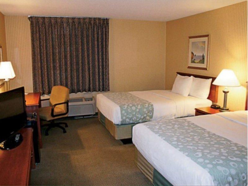 La Quinta By Wyndham Harrisburg Airport Hershey Exteriör bild