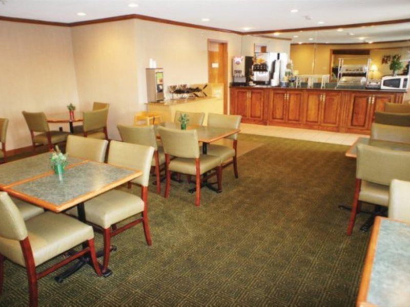 La Quinta By Wyndham Harrisburg Airport Hershey Exteriör bild
